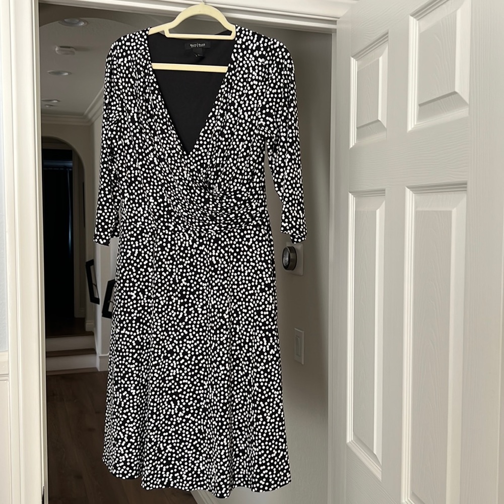 Comfortable work WHBM dress with pockets